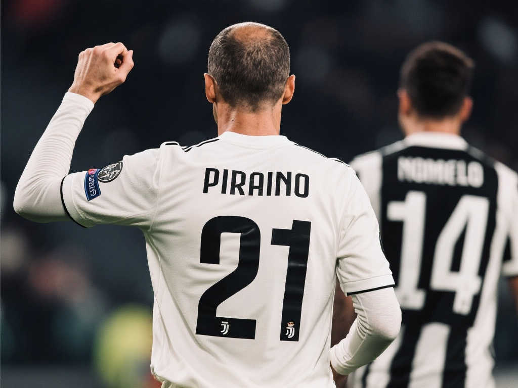 皮尔洛选择21号球衣的背后故事